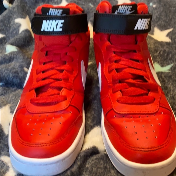 borough mid 2 sneakers